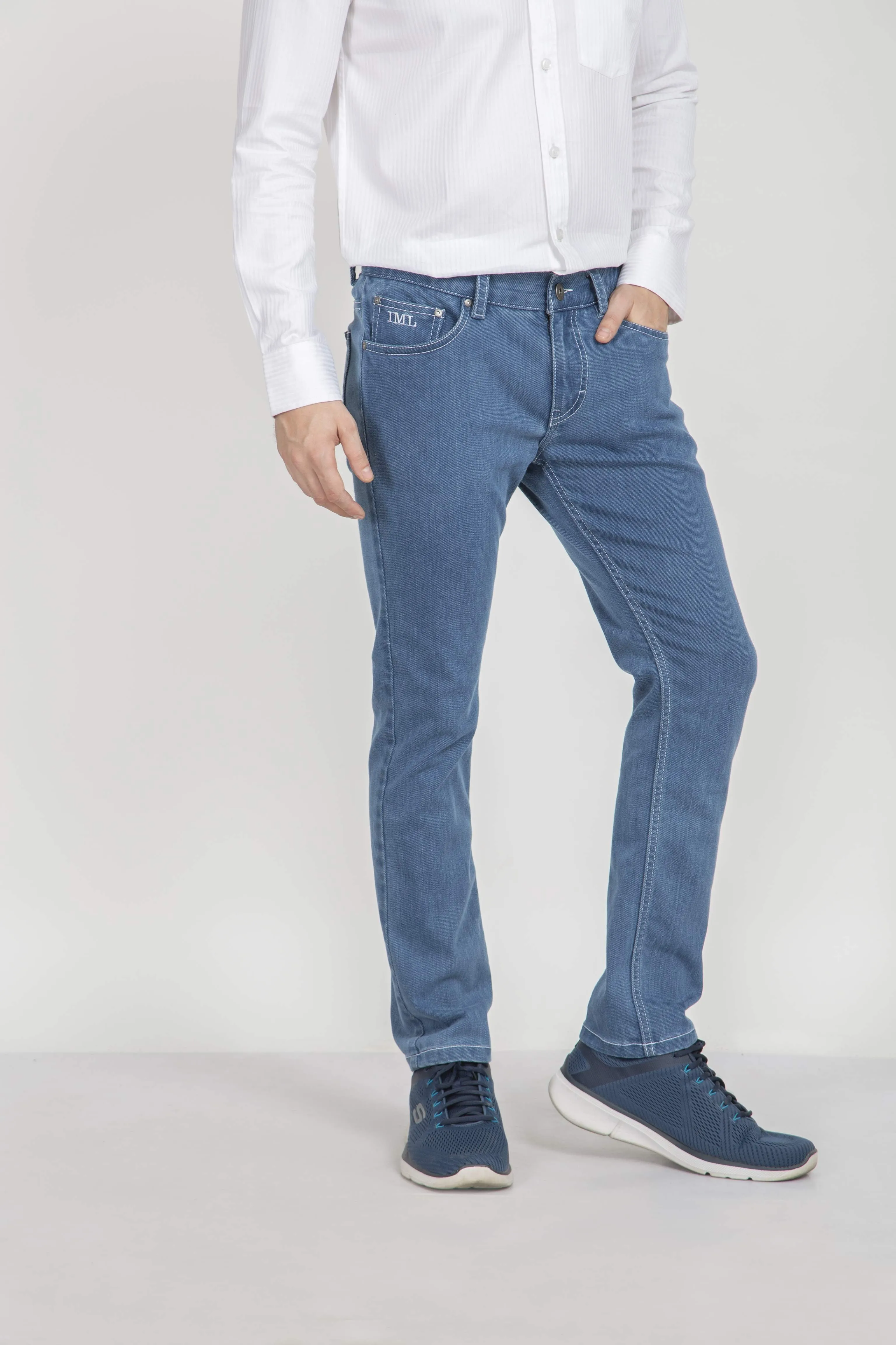 A6 | COMFORT WASHED INDIGO DOBBY JEANS