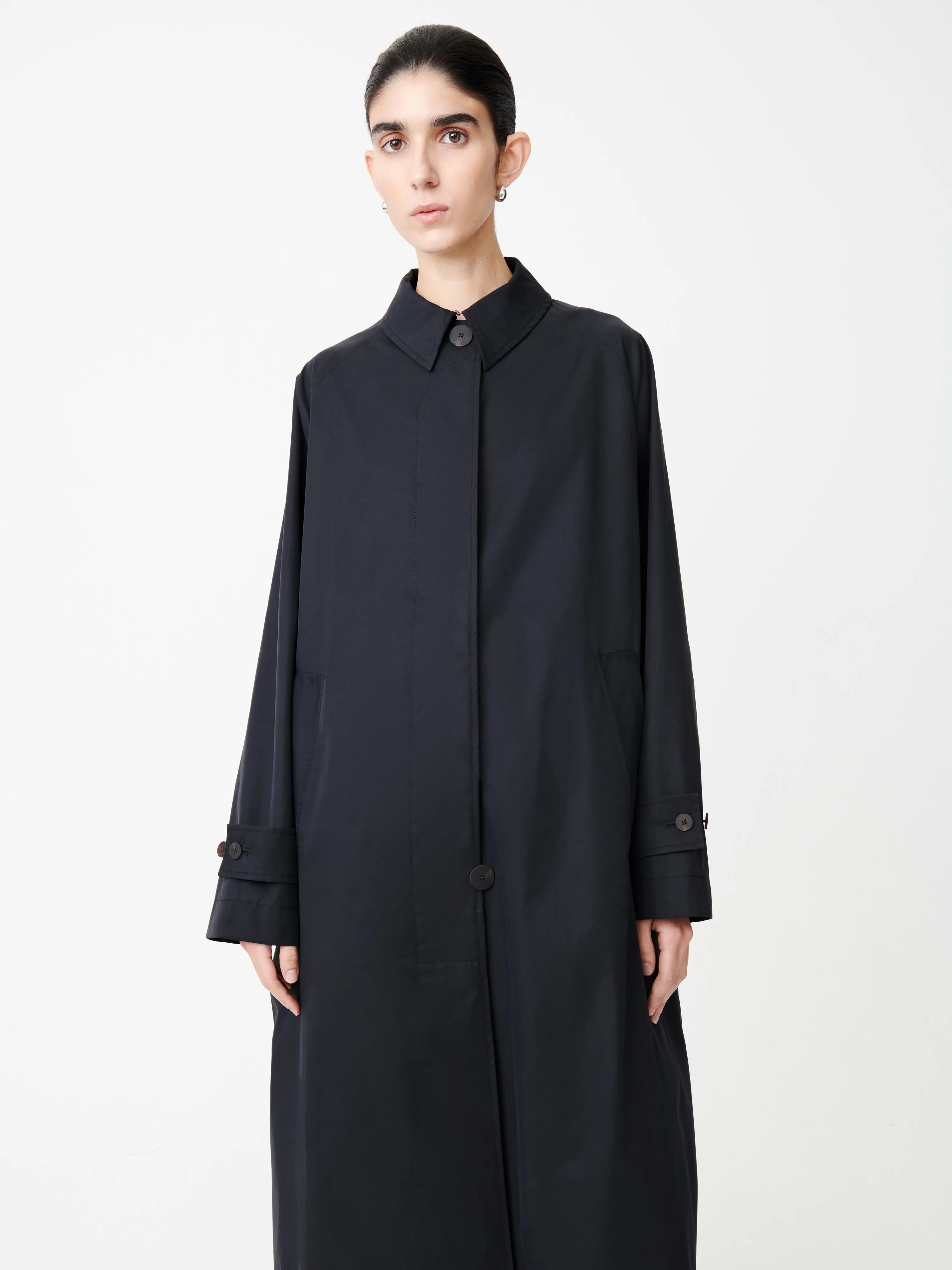 Holin Coat in Dark Navy