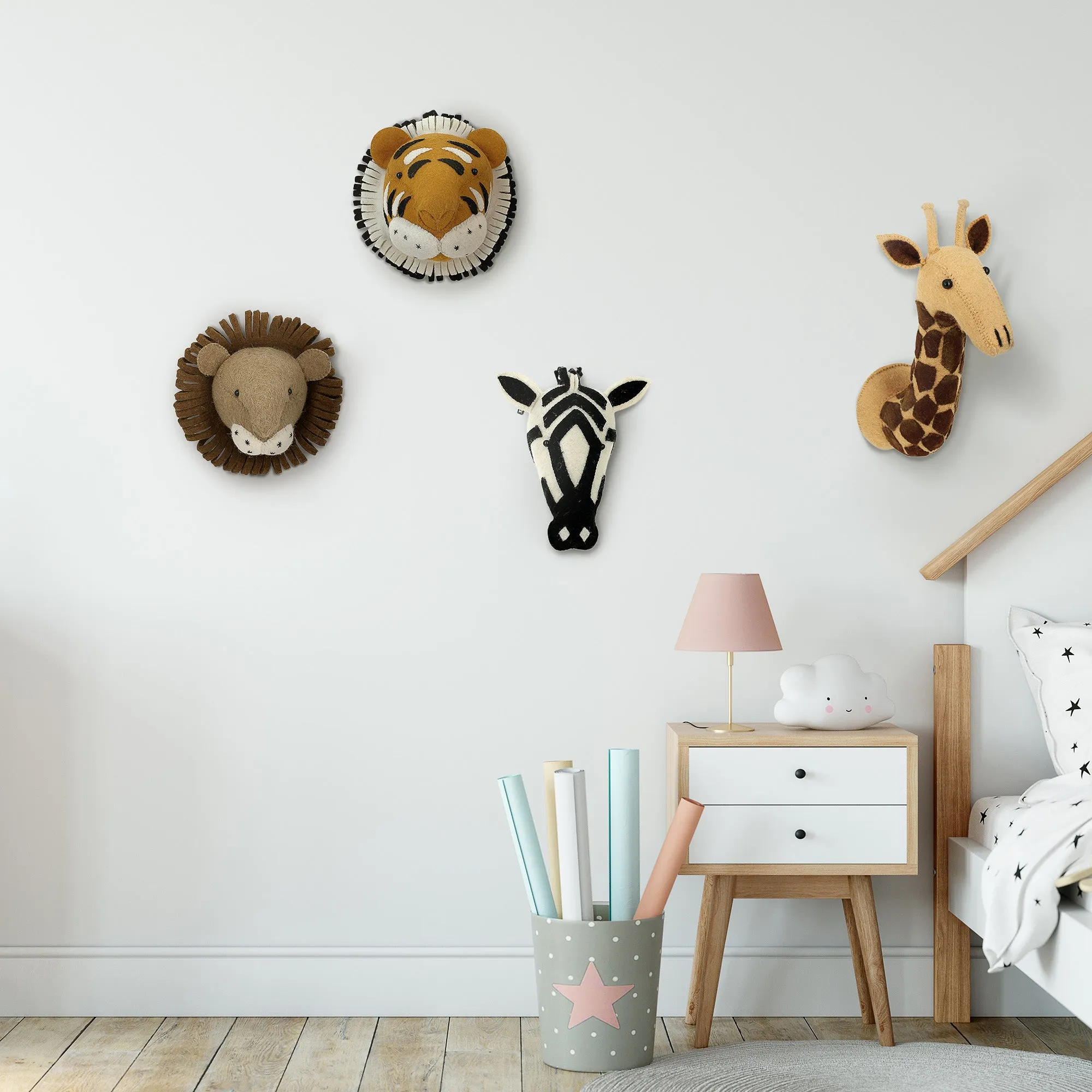 Mini Giraffe Head Wall Mount