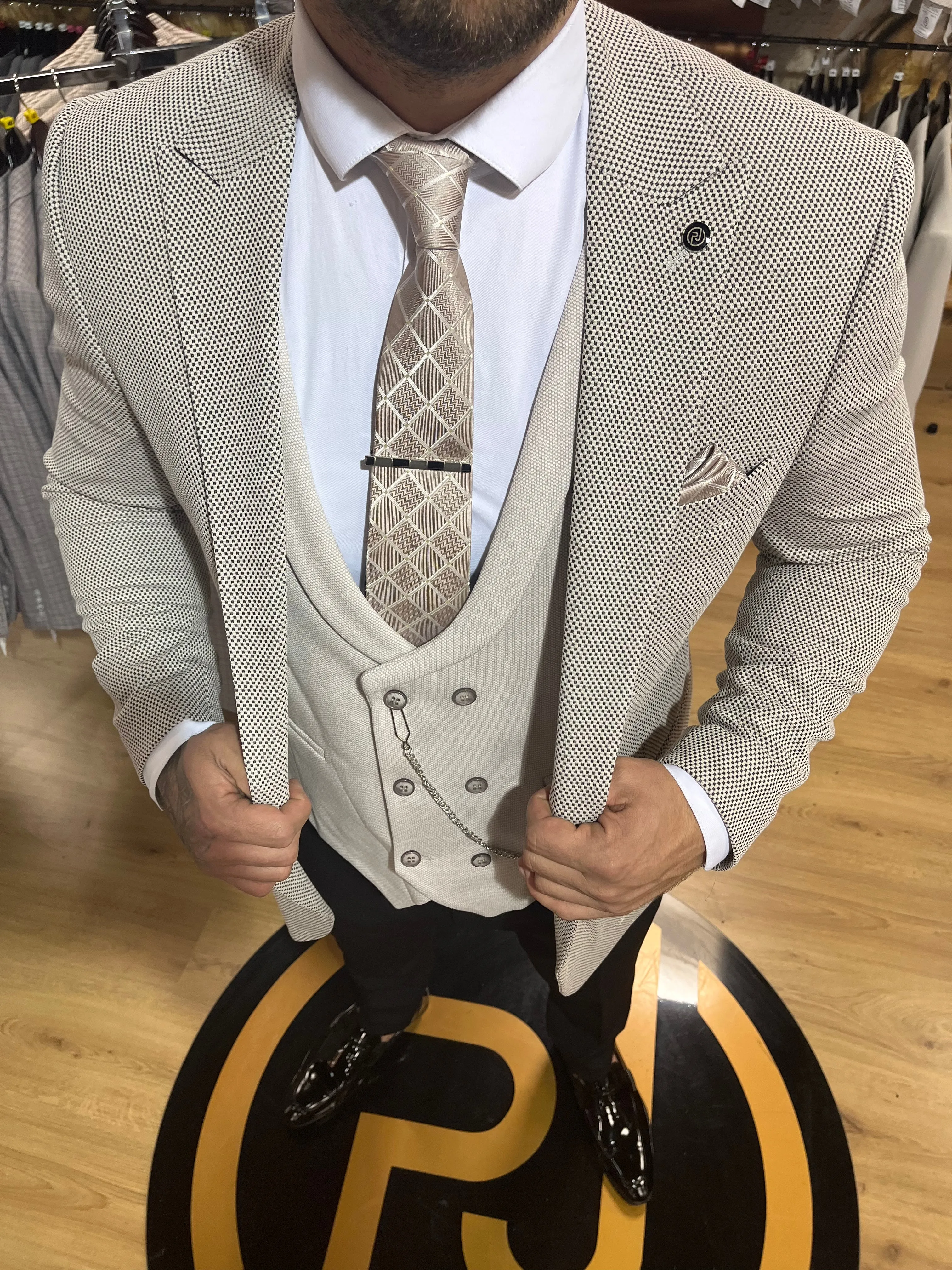 Russell - Beige 3 Piece Suit