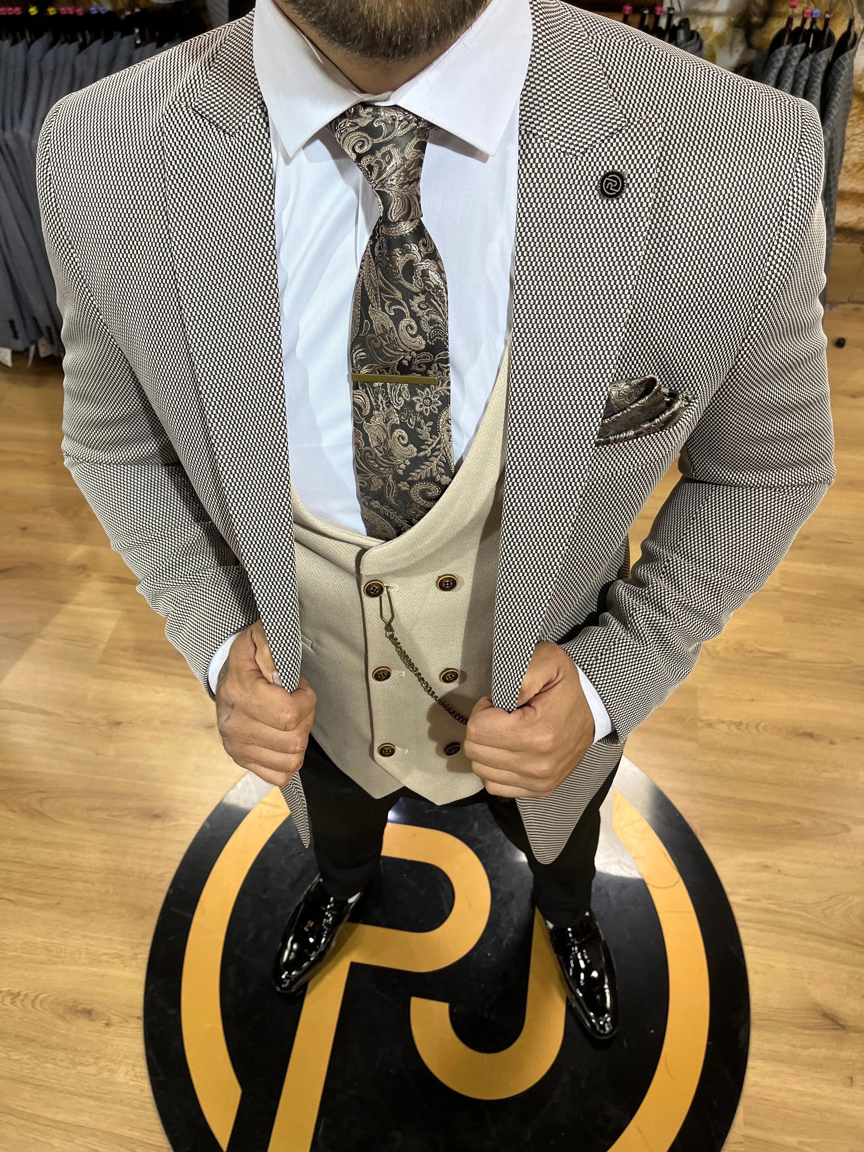 Vidal - Beige/Black 3 Piece Suit