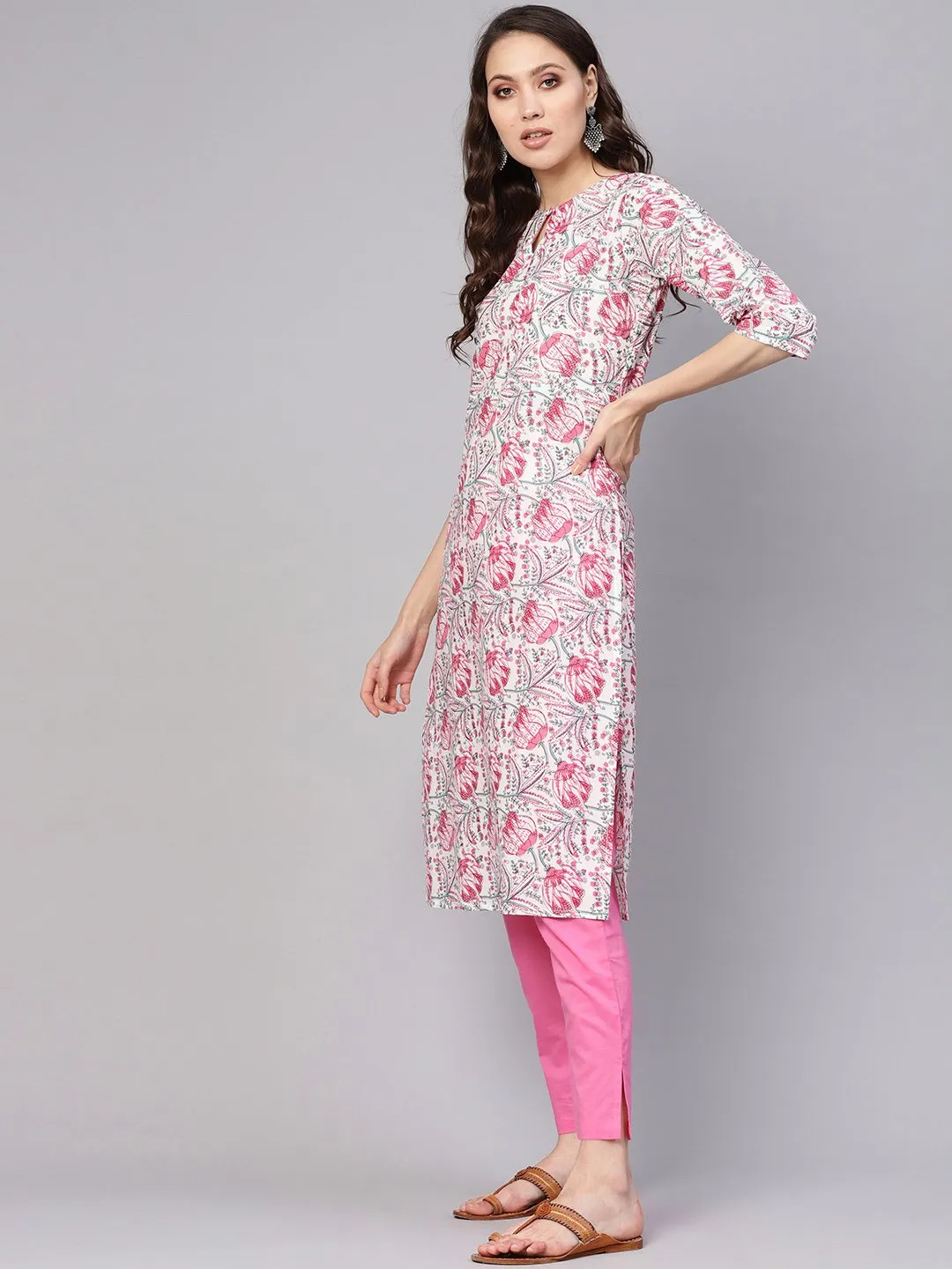 Women White & Pink Printed Kurta With Trousers